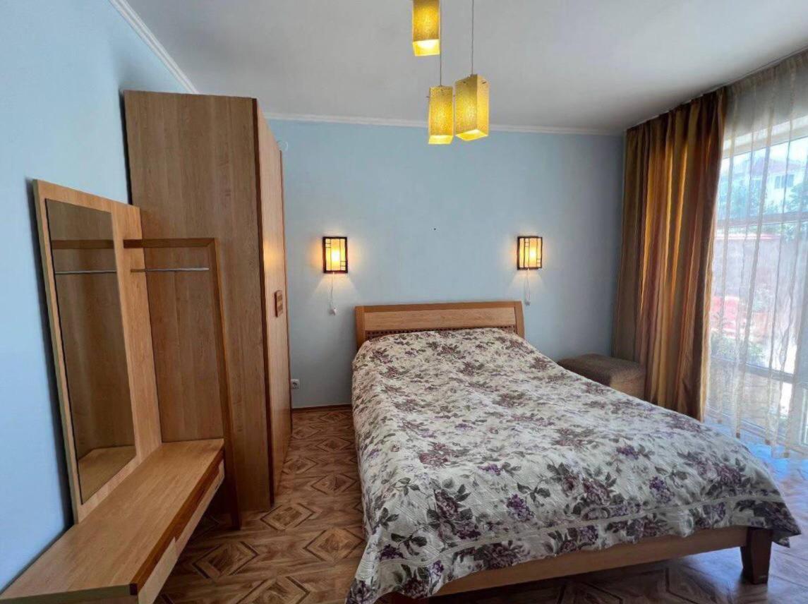 Tan Nuru Guest House Гостевой Дом Тан Нуру Cholpon-Ata Kültér fotó