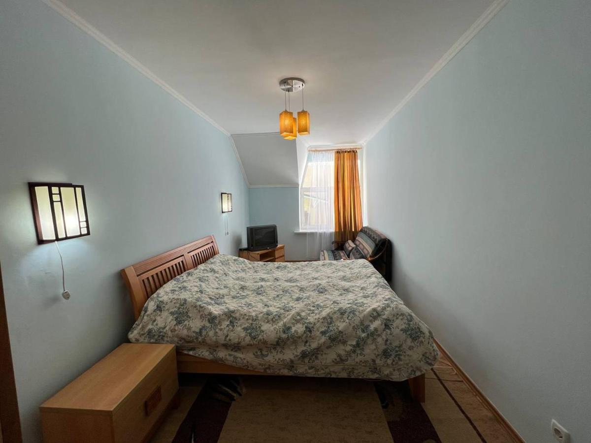 Tan Nuru Guest House Гостевой Дом Тан Нуру Cholpon-Ata Kültér fotó