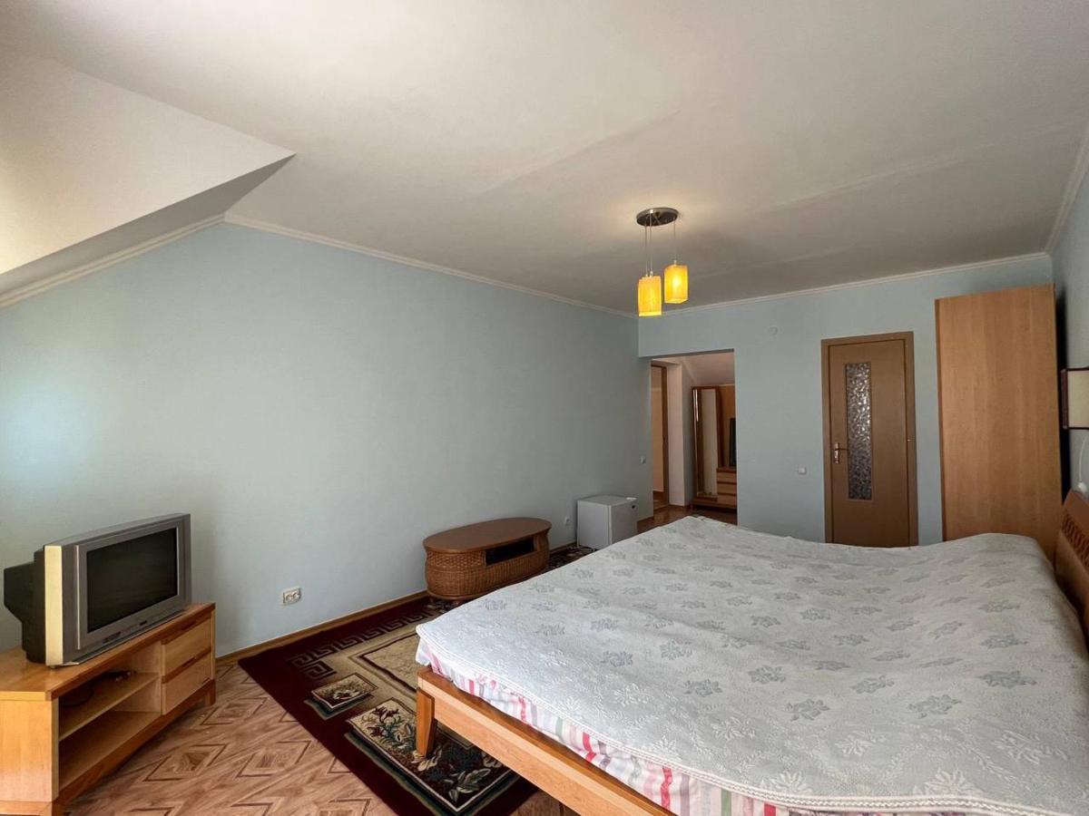 Tan Nuru Guest House Гостевой Дом Тан Нуру Cholpon-Ata Kültér fotó