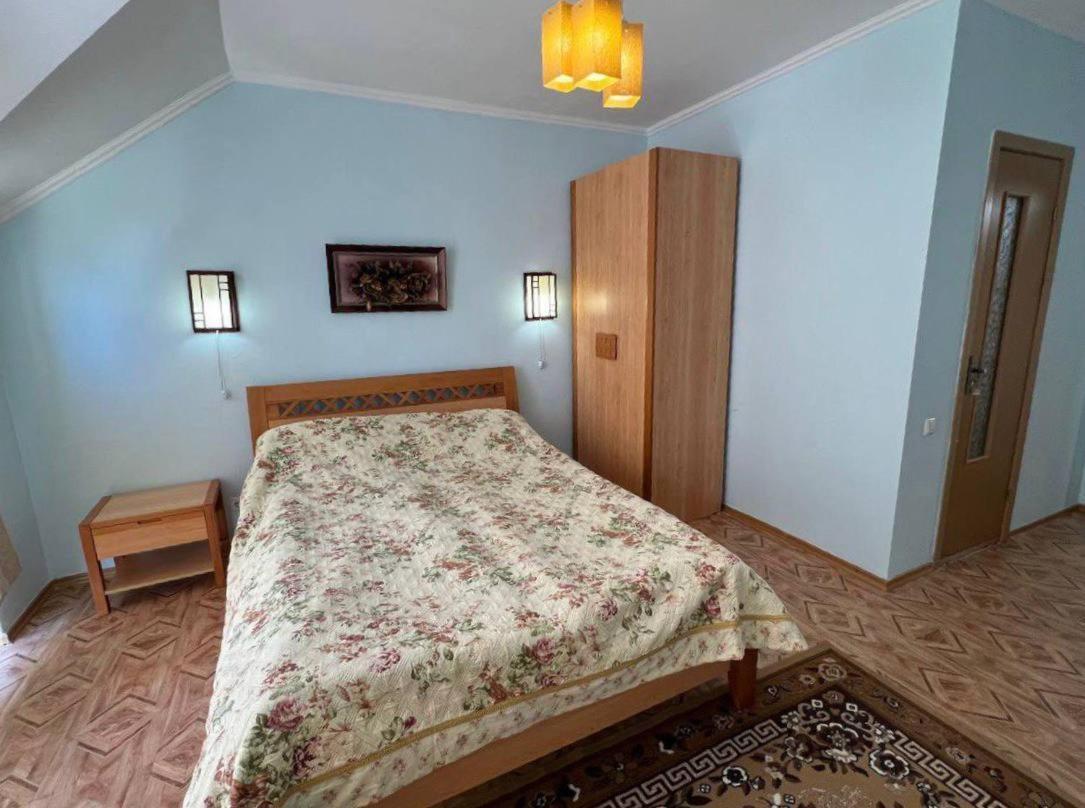Tan Nuru Guest House Гостевой Дом Тан Нуру Cholpon-Ata Kültér fotó