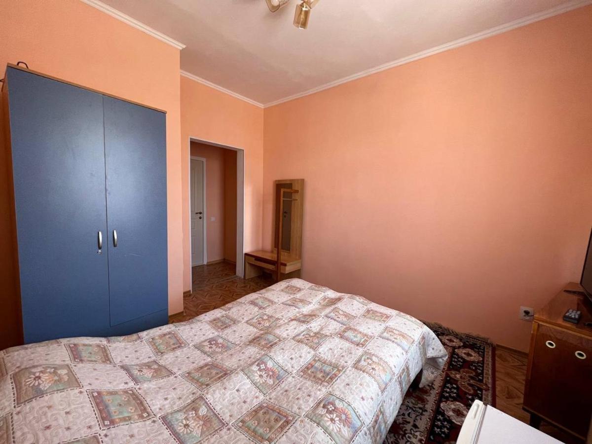 Tan Nuru Guest House Гостевой Дом Тан Нуру Cholpon-Ata Kültér fotó