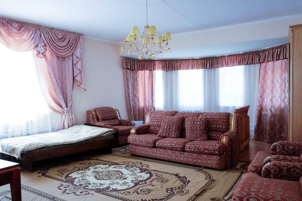 Tan Nuru Guest House Гостевой Дом Тан Нуру Cholpon-Ata Kültér fotó